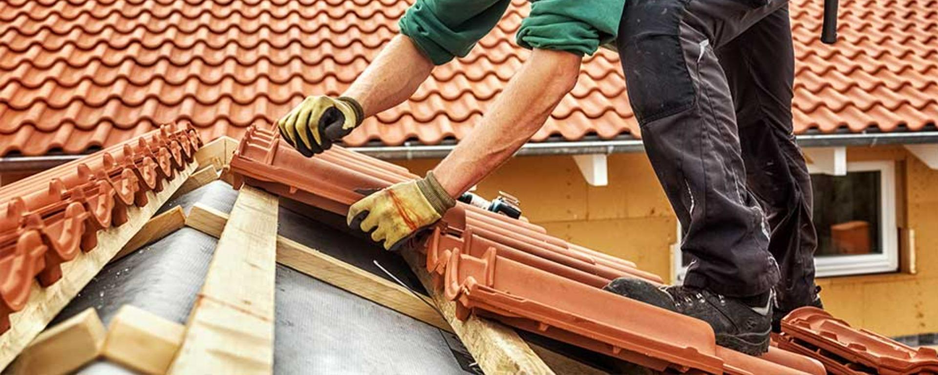 greenhawkroofing banner image